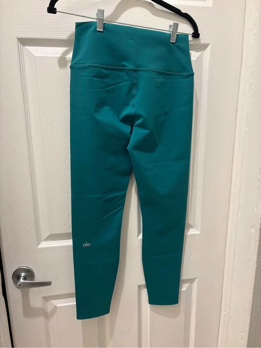 Alo Yoga 7/8 High-Waist Airbrush Leggings – Emerald Isle – Size Medium – NWT
